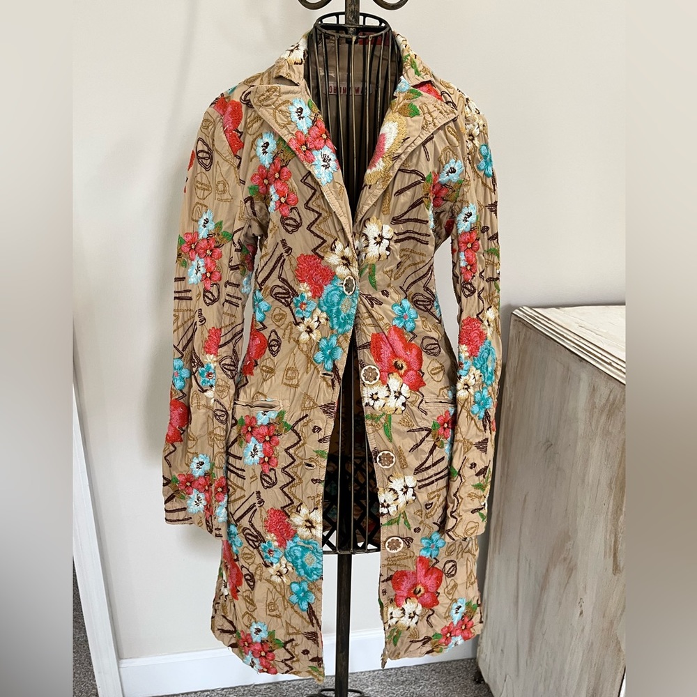 Johnny Was; Size small; Khaki base color with raised embroidery